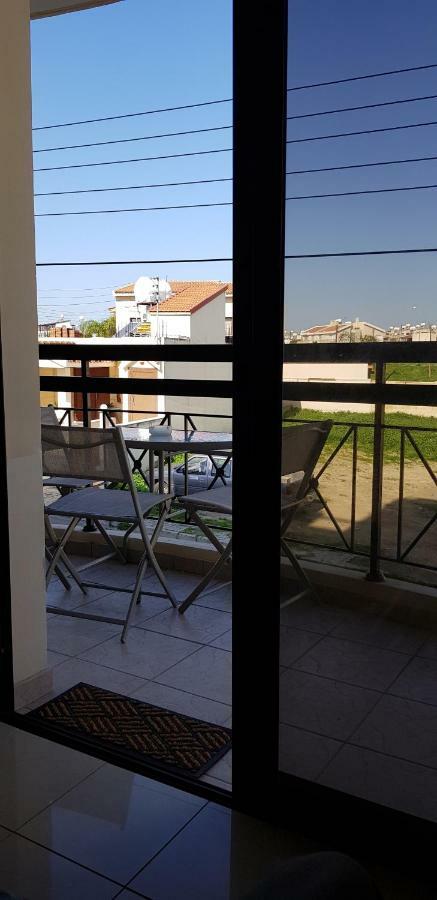 Apartament Ria Court 33 Larnaca Zewnętrze zdjęcie